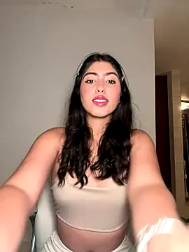 Snapshot of Gaby_zahir_ chatting on 12/03/24, 12:24 Gaby zahir online show from 12/03/24, 12:24