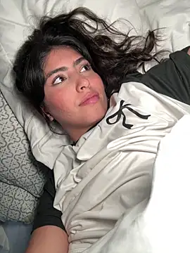 Snapshot of Gaby_zahir_ chatting on 01/10/25, 03:58 Gaby zahir online show from 01/10/25, 03:58