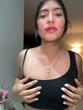 Snapshot of Gaby_zahir_ chatting on 01/29/25, 09:55 Gaby zahir online show from 01/29/25, 09:55