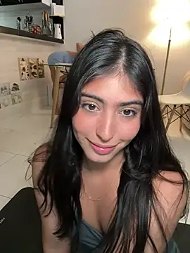 Snapshot of Gaby_zahir_ chatting on 02/23/25, 03:40 Gaby zahir online show from 02/23/25, 03:40