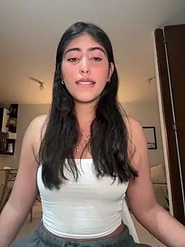 Snapshot of Gaby_zahir_ chatting on 02/24/25, 10:37 Gaby zahir online show from 02/24/25, 10:37