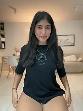 Snapshot of Gaby_zahir_ chatting on 03/13/25, 12:46 Gaby zahir online show from 03/13/25, 12:46