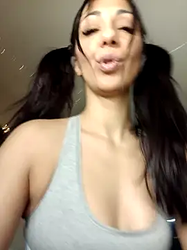 LeticiaWoods online show from 12/27/24, 08:24