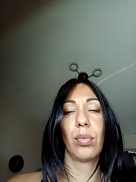 LeticiaWoods online show from 09/15/25, 09:31