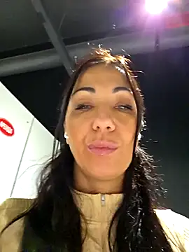 LeticiaWoods online show from 11/29/25, 06:27