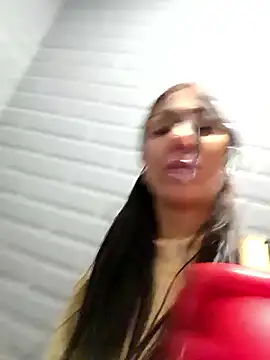 LeticiaWoods online show from 12/03/25, 09:07