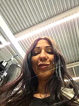 LeticiaWoods online show from 12/14/25, 02:33