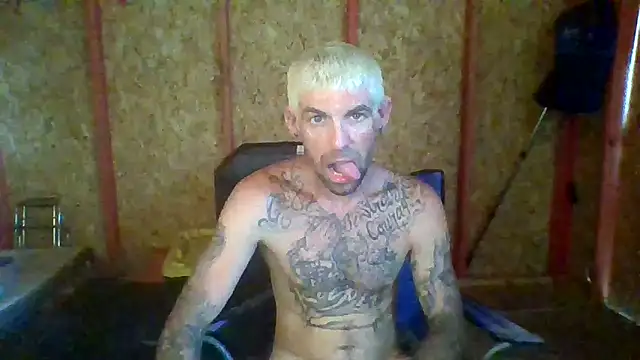 Snapshot of prettyboytatted69 chatting on 04/09/26, 07:08 prettyboytatted69 online show from 04/09/26, 07:08