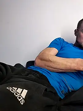 Snapshot of kgltintan chatting on 12/29/24, 10:36 kgltintan online show from 12/29/24, 10:36