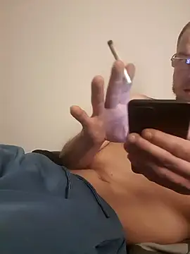 Snapshot of kgltintan chatting on 03/12/25, 09:35 kgltintan online show from 03/12/25, 09:35