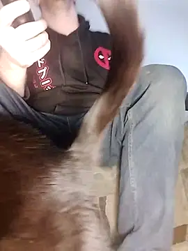 Snapshot of TaylorBlaze chatting on 12/24/24, 01:17 TaylorBlaze online show from 12/24/24, 01:17