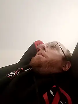 Snapshot of TaylorBlaze chatting on 12/27/24, 09:00 TaylorBlaze online show from 12/27/24, 09:00