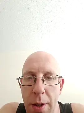 Snapshot of TaylorBlaze chatting on 02/20/25, 04:14 TaylorBlaze online show from 02/20/25, 04:14