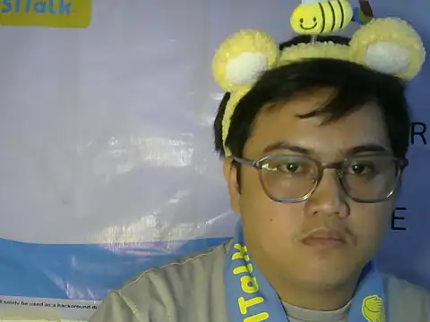 Yummy Tommy21 online show from 09/19/25, 03:34