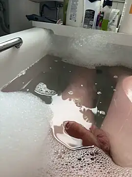 TheChattyOne online show from 02/16/25, 04:21