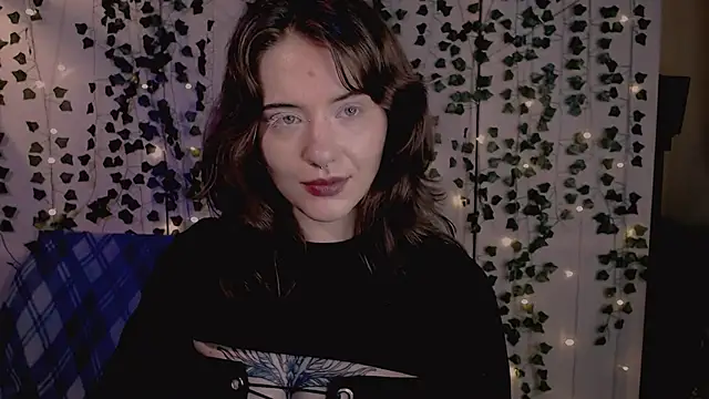 Snapshot of risha_laas chatting on 11/05/25, 08:09 risha laas online show from 11/05/25, 08:09