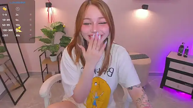 Snapshot of LITTLE-VIVI chatting on 05/23/26, 02:50 LITTLE-VIVI online show from 05/23/26, 02:50
