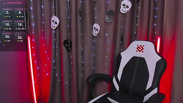 SolaZolas online show from 10/21/25, 01:39