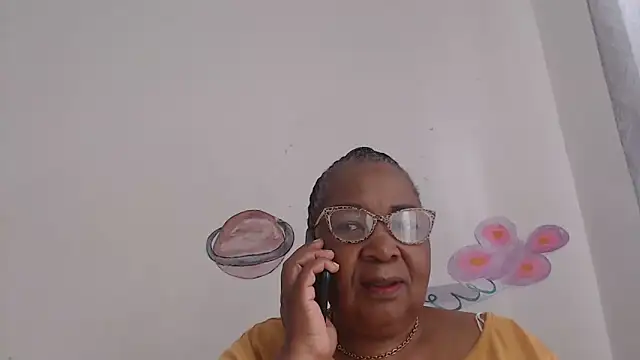 Snapshot of KinkyRicoSaisyours chatting on 02/16/25, 12:21 KinkyRicoSaisyours online show from 02/16/25, 12:21