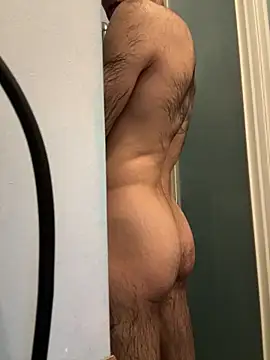 Snapshot of ValentinoRollstars chatting on 03/08/25, 10:02 ValentinoRollstars online show from 03/08/25, 10:02