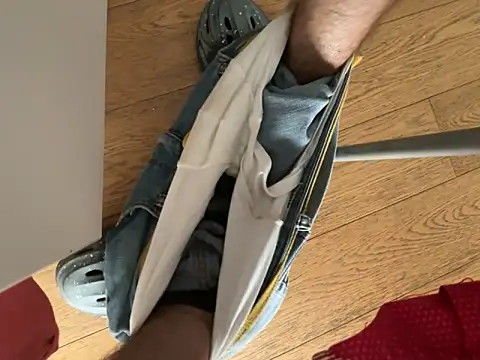 Snapshot of ValentinoRollstars chatting on 04/05/26, 10:12 ValentinoRollstars online show from 04/05/26, 10:12