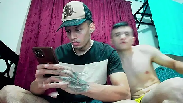 Snapshot of davidlatin66 chatting on 10/03/25, 10:29 davidlatin66 online show from 10/03/25, 10:29