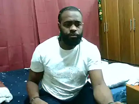 2ocmaxi online show from 02/11/25, 01:52