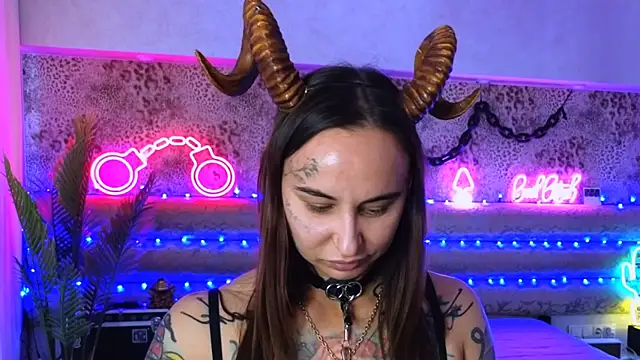 Cool Freak  online show from 10/03/25, 10:12