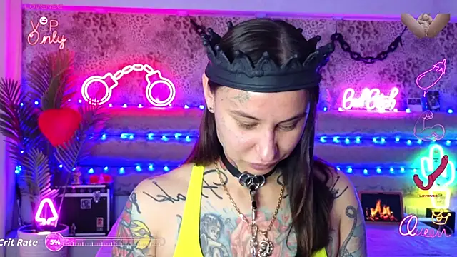 Snapshot of Cool_Freak_ chatting on 03/26/26, 10:10 Cool Freak online show from 03/26/26, 10:10