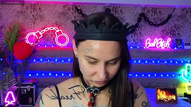 Snapshot of Cool_Freak_ chatting on 04/11/26, 10:30 Cool Freak online show from 04/11/26, 10:30