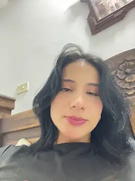 Snapshot of Ale_Lewis chatting on 03/16/26, 09:08 Ale Lewis online show from 03/16/26, 09:08