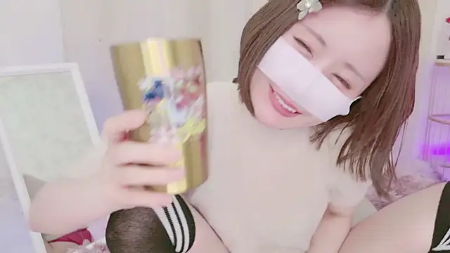 Yuu  k online show from 01/29/25, 05:13