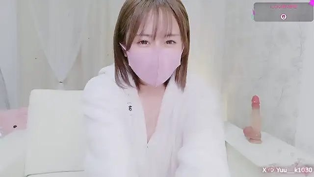 Yuu  k online show from 10/27/25, 03:05