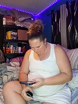 Snapshot of SexyNikki6969 chatting on 03/15/26, 01:44 SexyNikki6969 online show from 03/15/26, 01:44