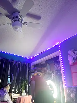 Snapshot of SexyNikki6969 chatting on 03/18/26, 11:52 SexyNikki6969 online show from 03/18/26, 11:52