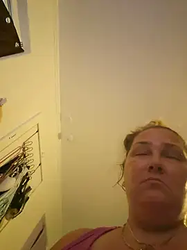 Snapshot of SexyNikki6969 chatting on 06/16/26, 10:40 SexyNikki6969 online show from 06/16/26, 10:40