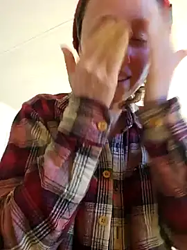 mossy kiss online show from 12/08/24, 03:02