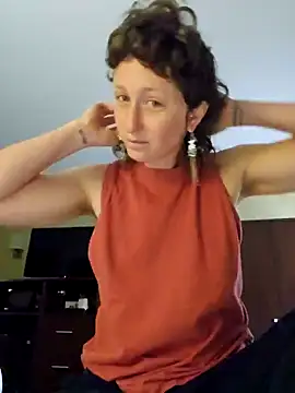 mossy kiss online show from 12/28/24, 04:30