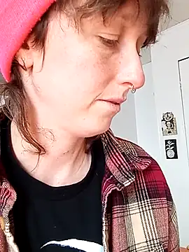 mossy kiss online show from 02/13/25, 03:46