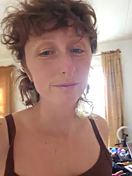 mossy kiss online show from 02/17/25, 06:26