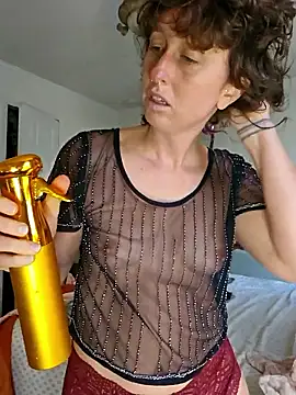 Snapshot of mossy_kiss chatting on 11/06/25, 07:26 mossy kiss online show from 11/06/25, 07:26