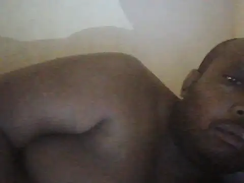 Snapshot of paulpovb chatting on 03/02/26, 04:58 paulpovb online show from 03/02/26, 04:58