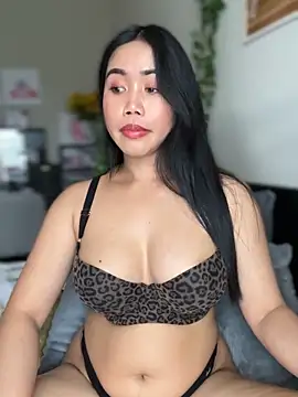 Snapshot of JazzieXo chatting on 12/16/24, 08:16 JazzieXo online show from 12/16/24, 08:16