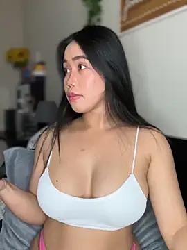 Snapshot of JazzieXo chatting on 02/18/25, 08:47 JazzieXo online show from 02/18/25, 08:47