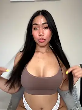 Snapshot of JazzieXo chatting on 10/11/25, 07:12 JazzieXo online show from 10/11/25, 07:12