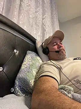 Cristian-Brayan online show from 03/09/26, 09:08