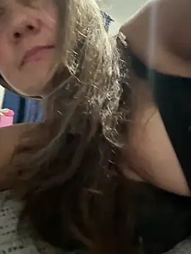 Snapshot of gabiTetas chatting on 03/17/26, 08:56 gabiTetas online show from 03/17/26, 08:56