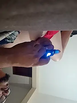 RobertoBuzios22 online show from 01/22/25, 09:54