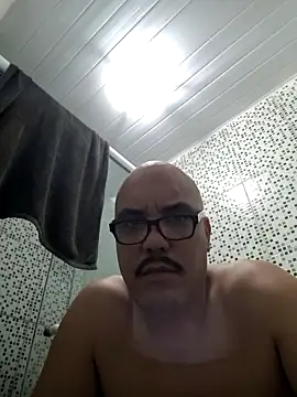 RobertoBuzios22 online show from 03/22/25, 09:53