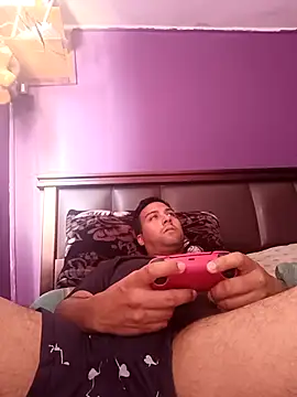 Go1047400 online show from 10/29/25, 02:30